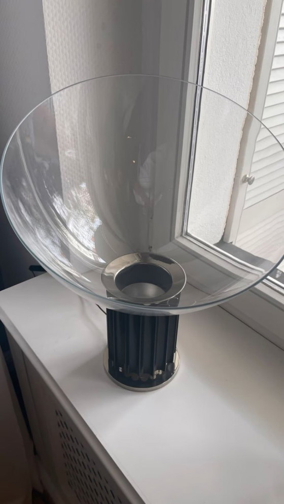 Image 1 of Lámpara de mesa pequeña Flos Taccia