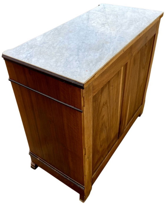 Image 1 of Commode ancienne style Louis Philippe avec plateau marbre blanc ajusté