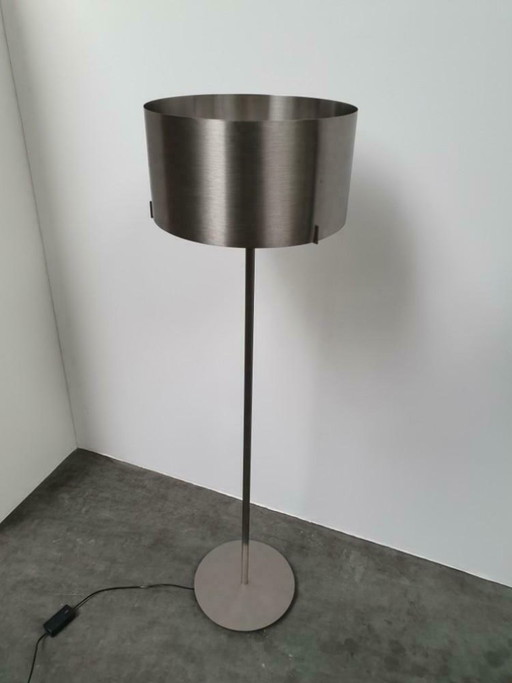2 grands lampadaires design en acier inoxydable avec variateur