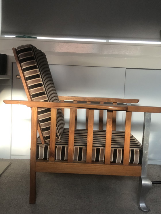 Image 1 of Designa Raucherstuhl, silbernes Bein und Holz