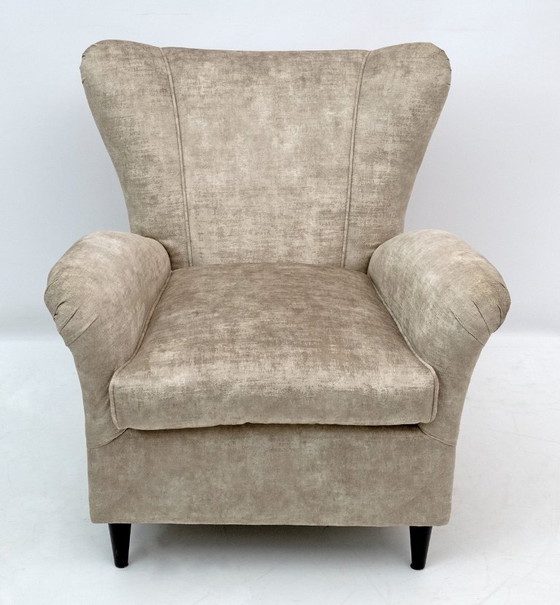 Image 1 of Fauteuils en velours italiens du milieu du siècle attribués à Gio Ponti pour ISA, paire