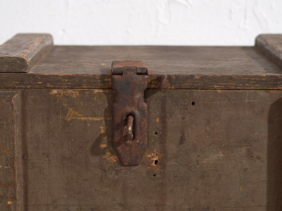 Petit coffre ancien vert olive (c.1920) #26 – Commodes, Rustic (photo 22 of 34)