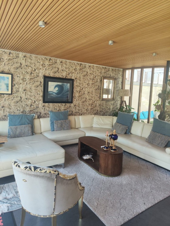 Image 1 of Lederen hoeksalon - 10-zit met ligbed