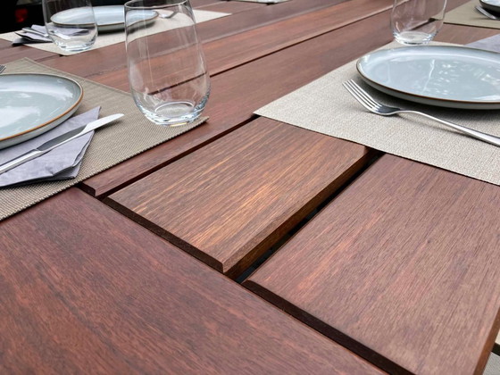 Image 1 of Tuintafel "Royal" 10-12P. Braziliaanse Walnoot - Ambacht