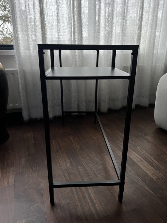 Image 1 of Table d'ordinateur IKEA VITTSJÖ