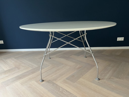 Table à manger ronde design Kartell 128 cm