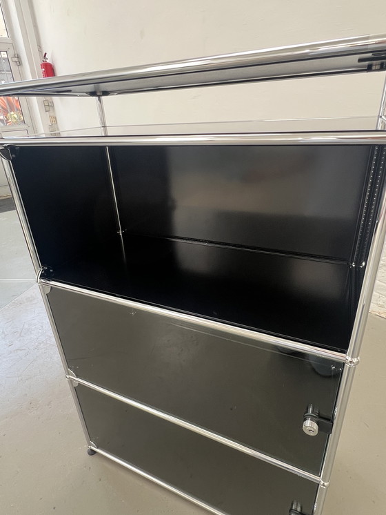 Image 1 of USM Haller buffetkast