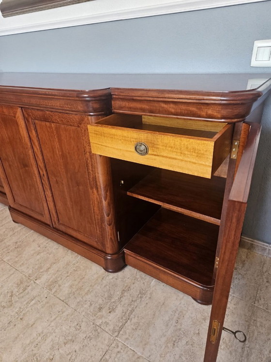 ArtesMoble Luxe Eetkamerset van Spaans walnoothout (Klassieke Lijn) – Artes Moble, Wood (photo 4 of 10)