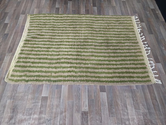 Image 1 of Tapis marocain artisanal en laine 250cmx150cm