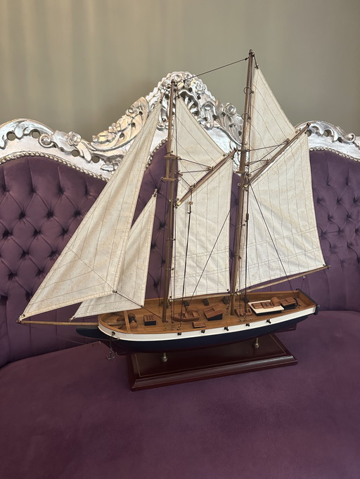 Houten zeilschip model - handgemaakt maritieme decoratie 