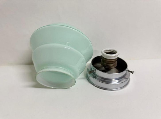 Image 1 of Vintage Art deco mintgroen plafonnière plafondlamp luxe nikkelen houder 