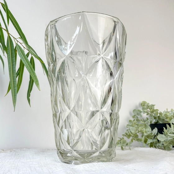 Vintage Geometric Pattern Glass Vase – Geometrisch (photo 4 of 9)