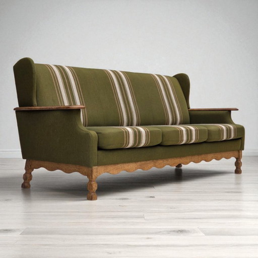 Anni '70, divano danese a 3 posti, lana da arredamento, legno di quercia massiccio.