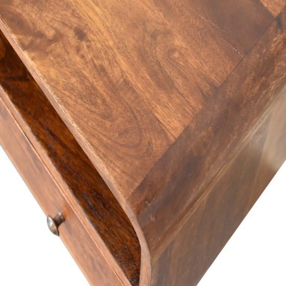 Image 1 of Compacte, gebogen kastje in kastanjekleur met 2 lades
