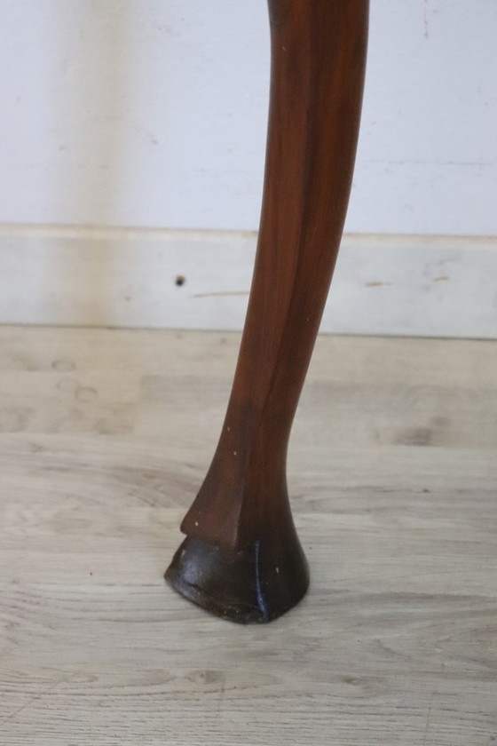 Image 1 of Juego de 2 armarios esquineros de nogal del siglo XVIII