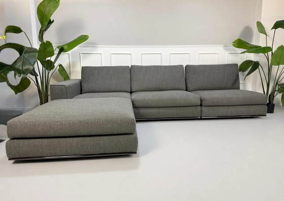 Image 1 of Minotti Hamilton Bank Stoff Grau Bank Ausstellungsstück