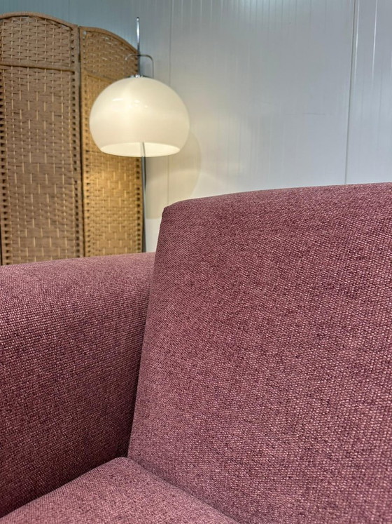 Image 1 of New Upholstered Design in Stock Aikon 3-Seater Pink