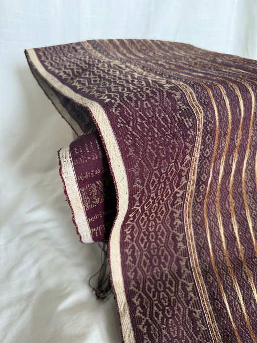 Tissu ulos unique - style Ragidup - textile Batak tissé à la main (Sumatra du Nord)