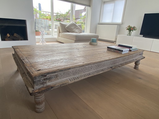 Table basse indienne antique unique en bois 170x100x33 cm