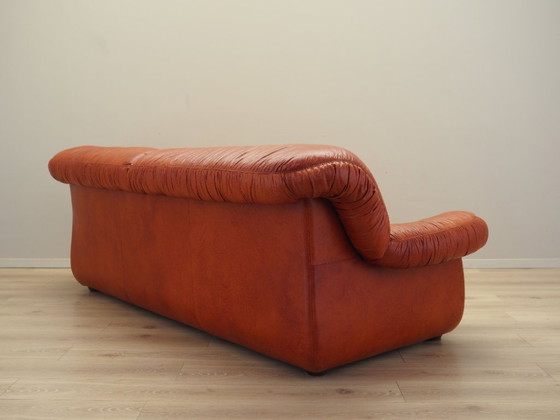 Image 1 of Red leather sofa, Italian design, 1970s, manufacturer: PelleRossi