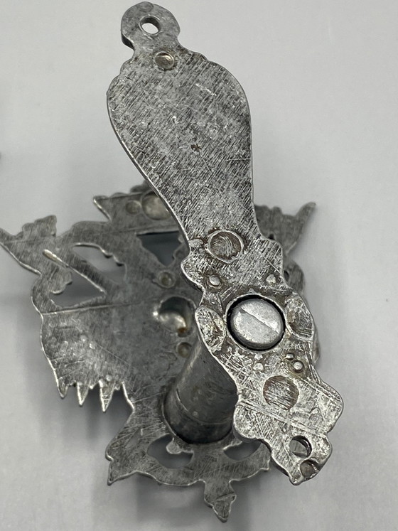 2 gordijnophangers met heraldisch riddermotief – Zilverkleurig metaal – Decoratieve objecten (photo 3 of 8)