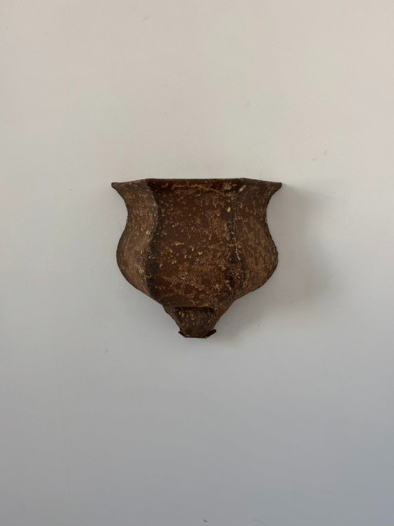 Coppia di applique da parete vintage in metallo con patina di ruggine, Francia, 1970. – Copper (photo 7 of 9)