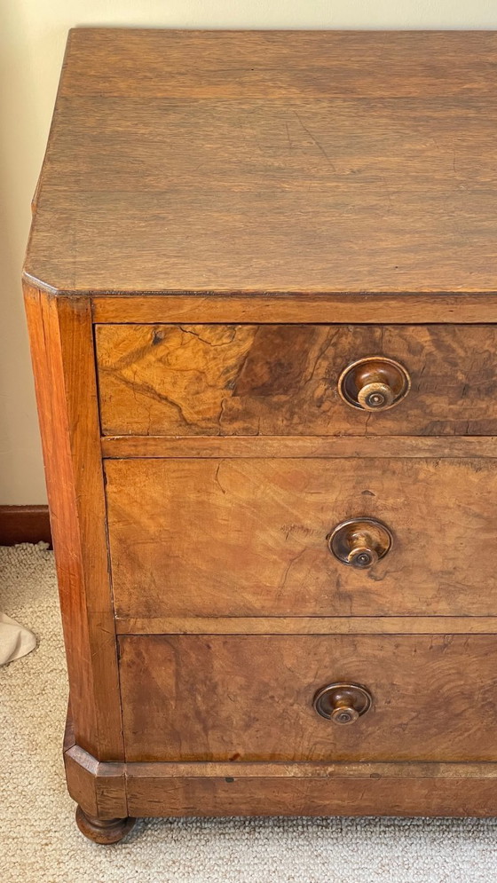 Image 1 of COMMODE Ancienne NOYER et Bois Massif