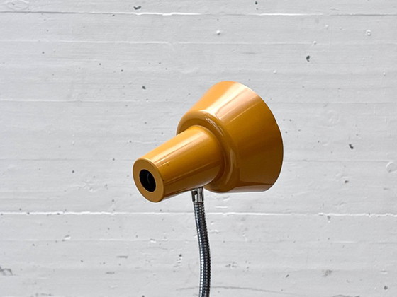 French vintage table lamp in Mid-Century Modern style, 1960s/70s – Metal (photo 6 of 17)