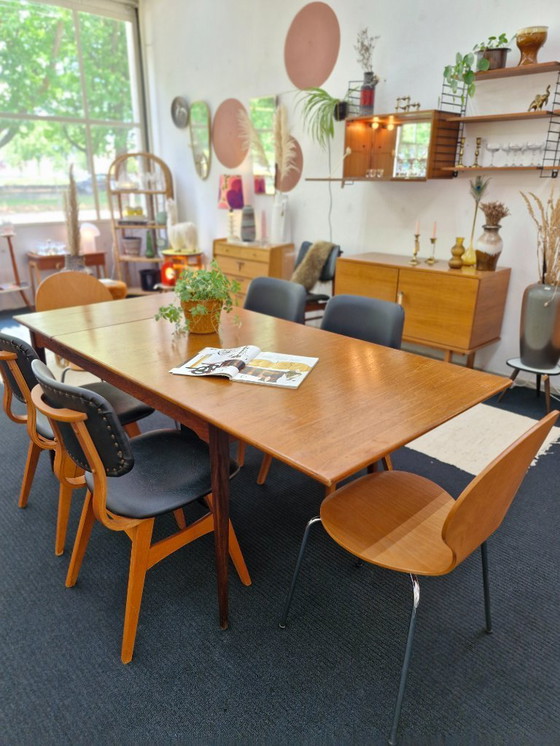 Image 1 of Table de salle à manger extensible vintage en teck des années 70