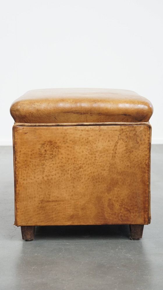 Image 1 of Cuir de mouton vintage Design Hocker by Bart van Bekhoven