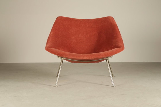 Image 1 of Pierre Paulin for Artifort — F156 “Little Oyster” chair