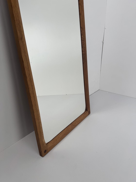 Image 1 of Specchio Aksel Kjersgaard modello 165 in quercia – Semplicità danese di metà secolo
