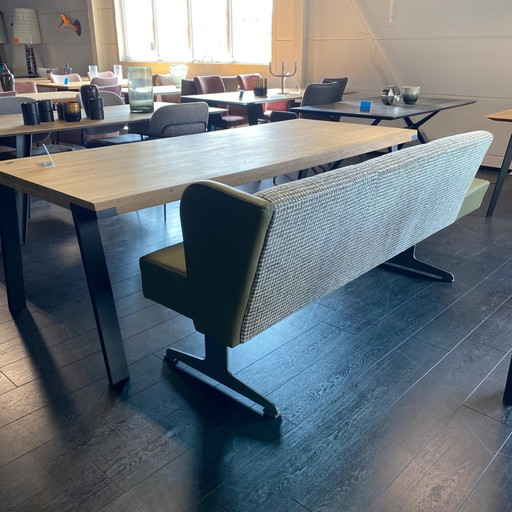 Dinner Talk Dining Bench – Bert Plantagie, bankjes, Textile, Lambskin (photo 2 of 6)