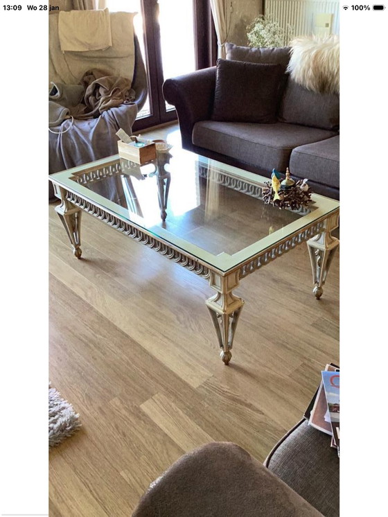 Image 1 of Salontafel