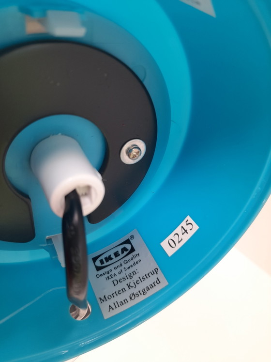 Image 1 of Lampe Fado bleu et mauve Ikea vintage