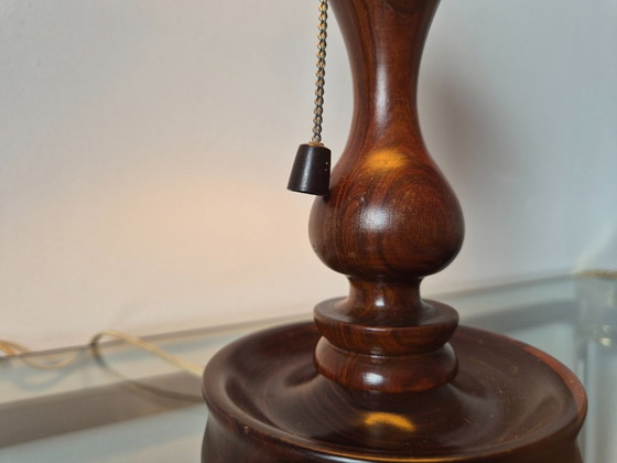 Image 1 of Lampe de table/de chevet japonaise vintage en bois