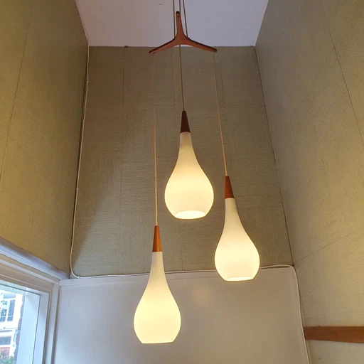 Holmegaard dreieckige Raindrop-Hängelampe von Michael Bang