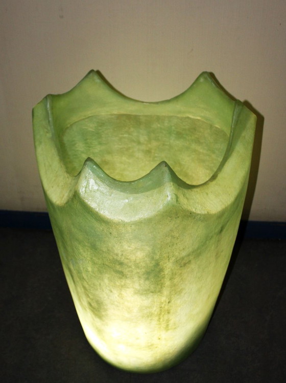 Image 1 of Page 1 Set of 3 giant sculptural vases – Fiberglass – Unique piece