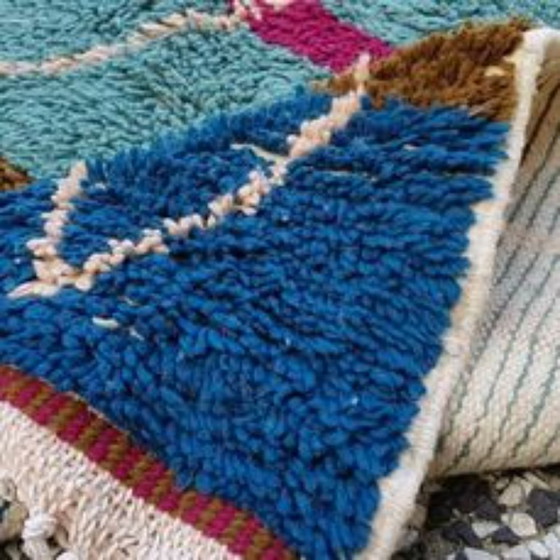 Image 1 of Hand-knotted Berber wool rug 274x134cm