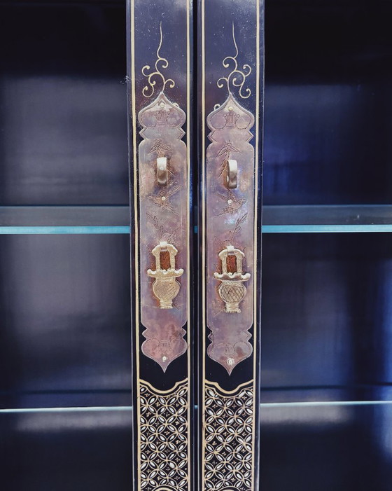 Image 1 of Vitrine chinoise