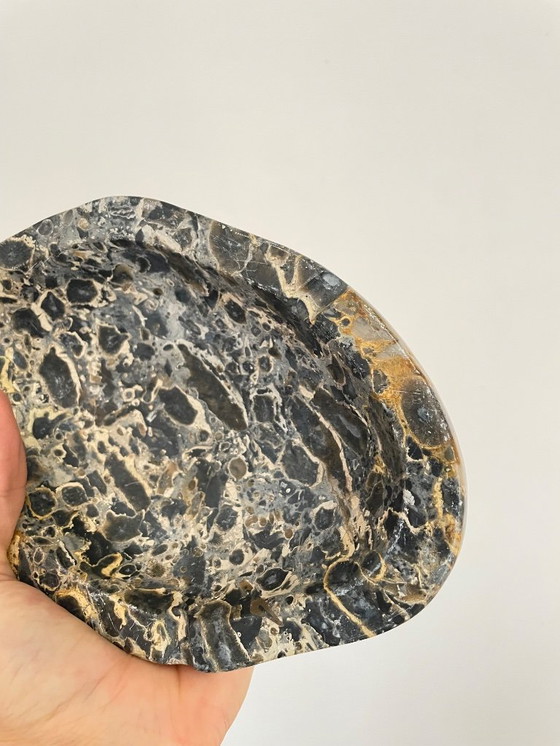 Image 1 of Bandeja de mármol macizo de mediados de siglo