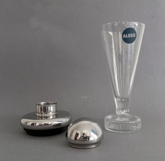 Image 1 of De postmoderne Alessi/Campari shaker van Matteo Thun, 1990