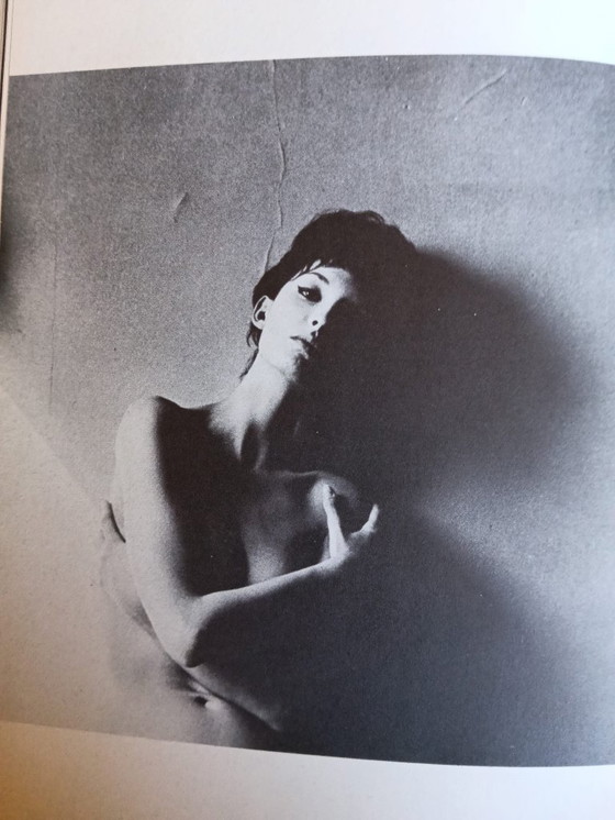 Image 1 of Histoire du nu en photographie 1964