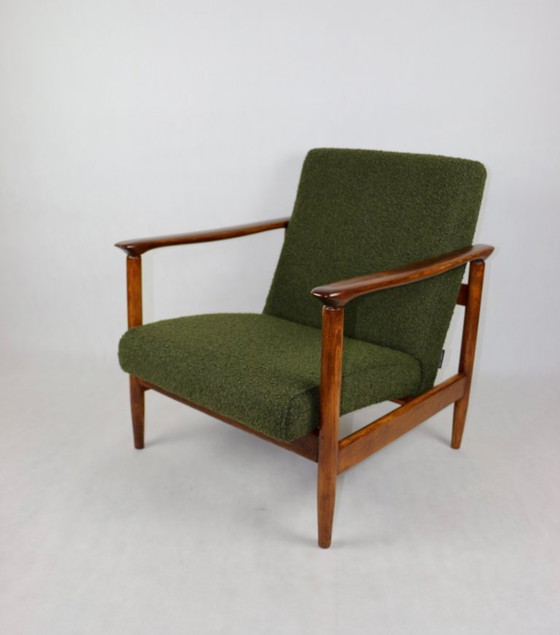 Image 1 of Fauteuil GFM-142, design d'Edmund Homa des années 70, en bouclé vert olive - 2 pièces