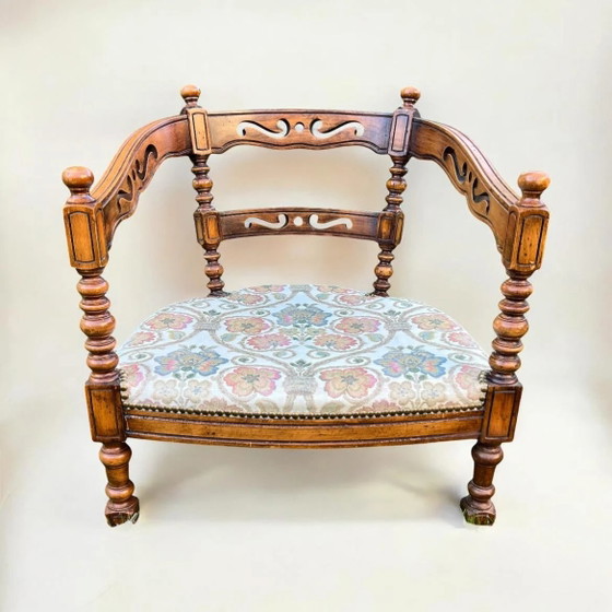 Original Giorgetti Gallery Armchair, 1975 – Wood, Textile (photo 4 of 9)