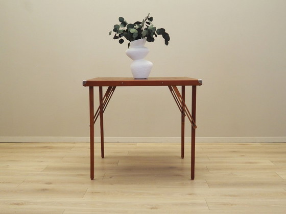 Image 1 of Table à cartes pliante, design danois, années 1970, production : Danemark