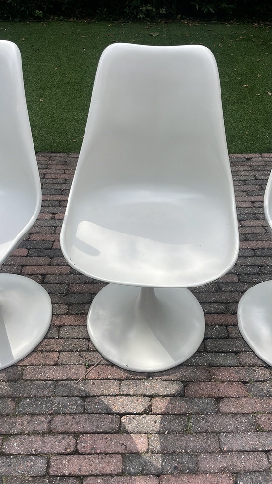 Image 1 of Replica tulp stoelen