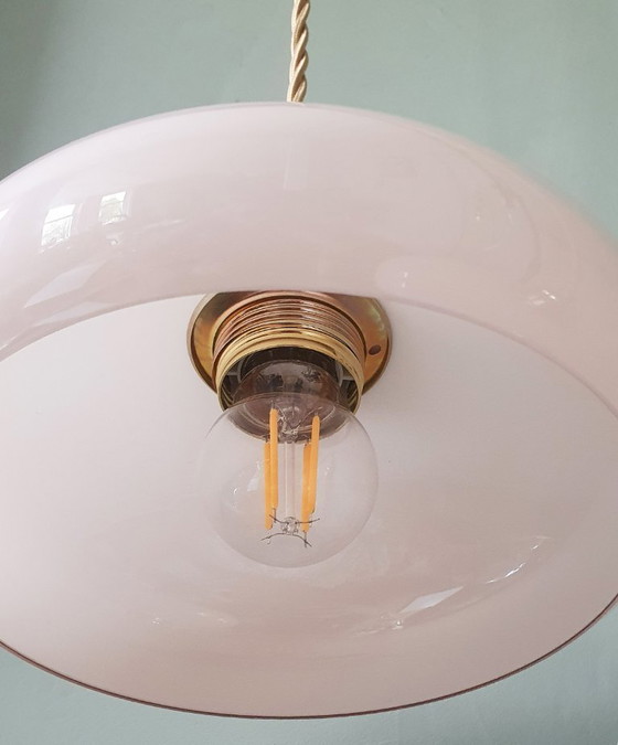 Image 1 of Set di 2 lampade a sospensione Art Deco vintage in opalino rosa pastello