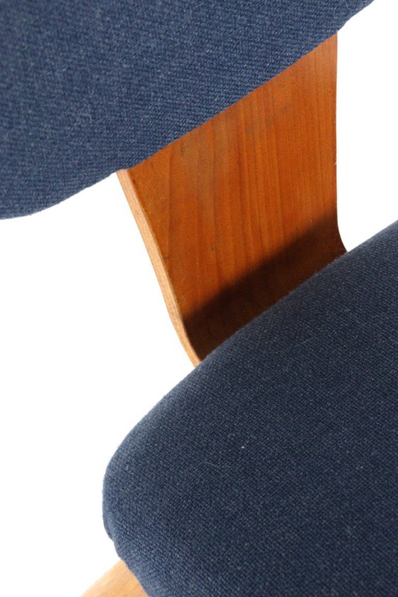 Image 1 of Beech dining set round dining table + 4 vintage dining chairs in the style of Pastoe