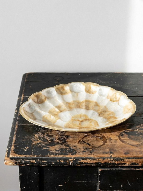Image 1 of Large vintage mother-of-pearl and brass shell-shaped tray or catchall